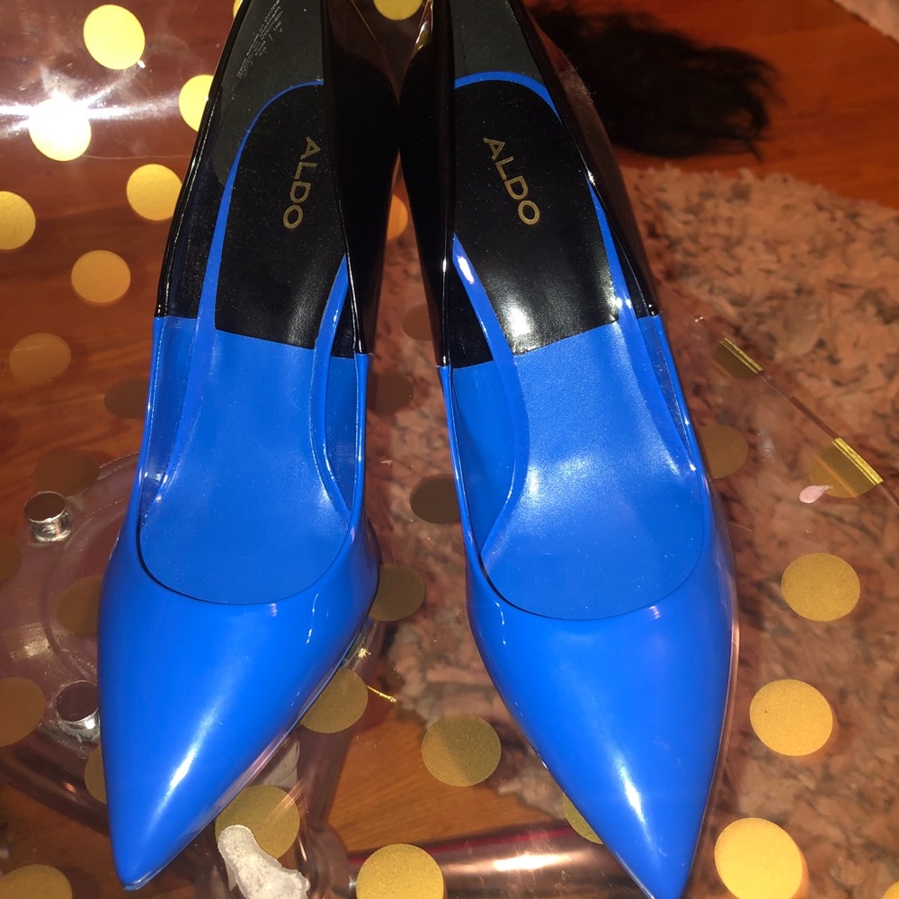 Blue and black heels *BEST OFFER*